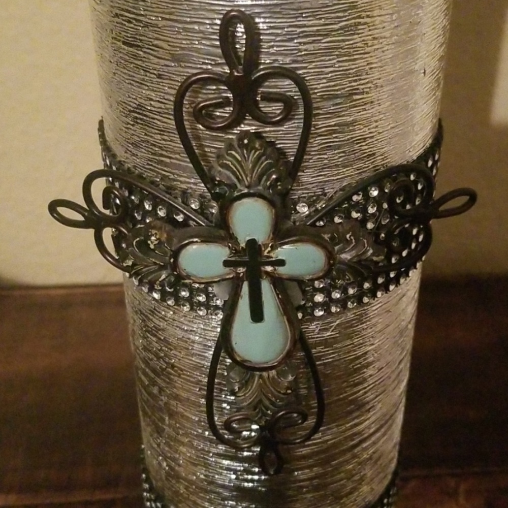 Vase - Picture 3 of 5